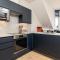 Remodelled Luxury 3 Bed Apartment