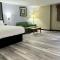 Super 8 by Wyndham St. Clair MO