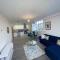 2 Bedroom Apartment - Flitwick - Contractor Friendly - Tourist Ready - Full Kitchen - WiFi - Smart TV - Sofa Bed - FREE Parking - Ideal for Short or Long Stays