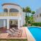 Villa Ciruela by Villa Plus