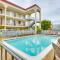 Quaint Wildwood Condo about Walk to Beach!