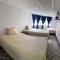 Hotel Mayesstic