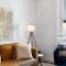 Velvet Cottage - Couples City Escape with Courtyard