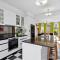 1960s Theme House