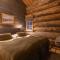 Kuukkeli Hirvas Suite