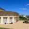 2 Sea Gardens