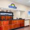 Days Inn by Wyndham Collinsville St Louis