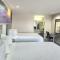 Days Inn by Wyndham Baytown TX