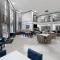La Quinta Inn & Suites by Wyndham Houston Bush IAH South