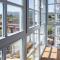 H SUITE3B by Smiling Rentals