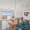 Lagoon Blue Beach House by Nomads