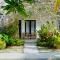 Uluwatu Jungle Villa