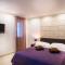 Split Oasis Studio Apartments