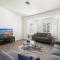 Entertainer's DREAM! 7 bedroom/4 bath w HEATED POOL & SPA (SLEEPS 16)