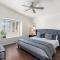 Entertainer's DREAM! 7 bedroom/4 bath w HEATED POOL & SPA (SLEEPS 16)