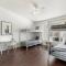 Entertainer's DREAM! 7 bedroom/4 bath w HEATED POOL & SPA (SLEEPS 16)