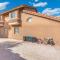 Entertainer's DREAM! 7 bedroom/4 bath w HEATED POOL & SPA (SLEEPS 16)