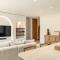 Seraya Residence 4 - 3BDR - Including Amenities and Concierge