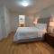 Lees Ocean Peek B & B