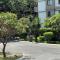 Stunning 2BR apt, 65 sq m Netflix at Rosewood Pointe Residences near BGC
