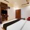 Super Townhouse Lalghati Near Airport