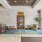 The Hotel Warner