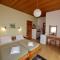 Evanthia Toroz Rooms & Studios