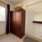 1038 · 2BR TownhouseBath TV Backyard