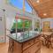 Lux Mtn Cabin Hot Tub, Fire Pit, Game Room 3bd