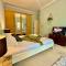 5 bedroom house - Pool table - Contractors - Crew