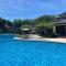 Stunning 2BR apt, 65 sq m Netflix at Rosewood Pointe Residences near BGC