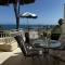 Sea View apartment in Coral Bay