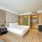 Hangzhou West Lake Hubin Yintai Atour Hotel