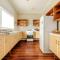 Emu Point Beach Cottages - by the BnB Collection