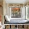 Collins Cottage - Luxury Accommodation