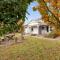 Collins Cottage - Luxury Accommodation