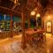 Kubu Kayu Villas