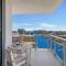 Luxury 3 Br - Corner Balcony - Panoramic View - Pools