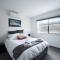 Beach and Wineries 3 Min Family and Couples Retreat