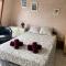Studio White Chateau met parking en zonnig balkon
