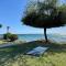 Beachfront apartment with 2 Workspaces, Kids Room & Pool