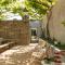 Vandoma Serviced Apartments