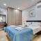 Atlantis Apartments 50m From Makenzy Seafront