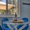 Atlantis Apartments 50m From Makenzy Seafront