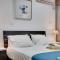 Atlantis Apartments 50m From Makenzy Seafront