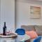 Atlantis Apartments 50m From Makenzy Seafront