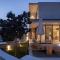 Greenvale Park Villas by Coastalbliss