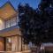 Greenvale Park Villas by Coastalbliss