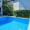 Beach Villa Ema