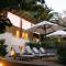 Four Rosmead Boutique Guesthouse